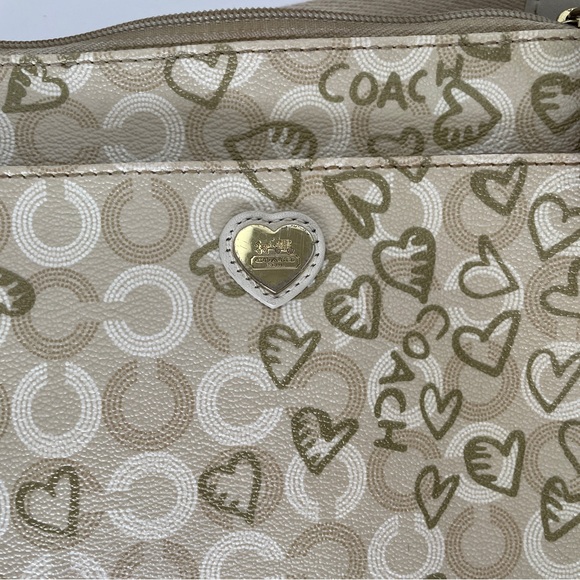 COACH 43758 Waverly Hearts Gold & Khaki PVC Crossbody Swingpack - Picture 2 of 16